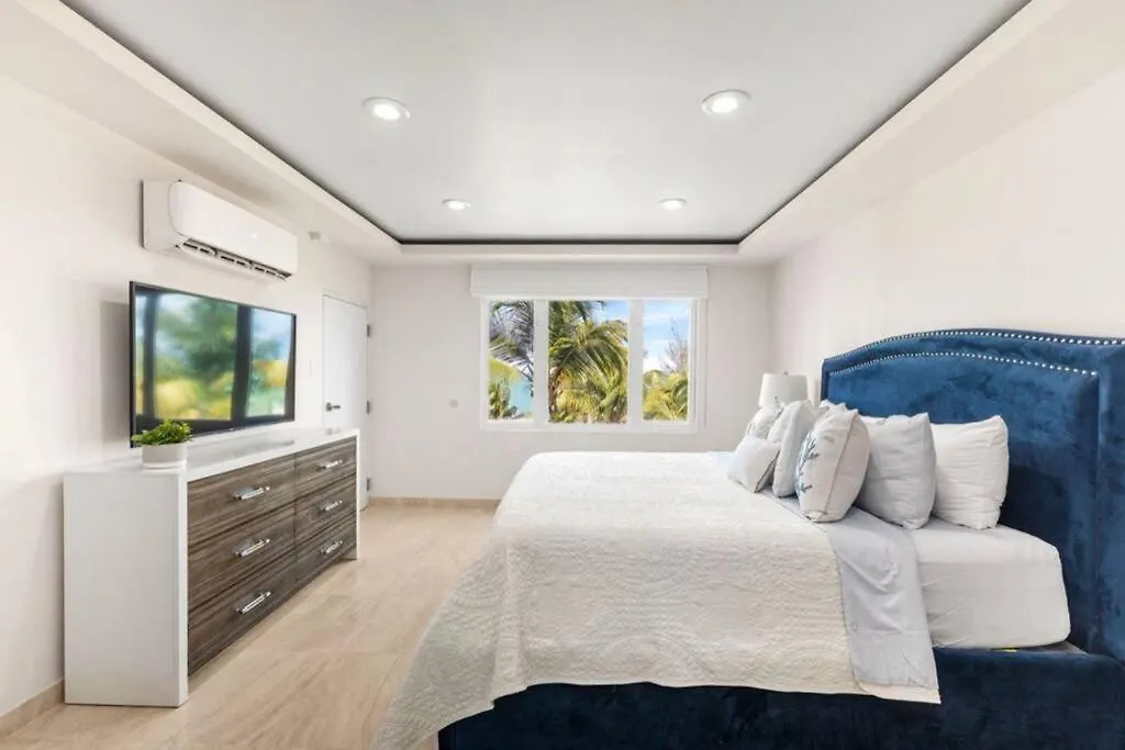 Revitalized Beachfront Villa - 8498-99 Rio Grande Apartamento